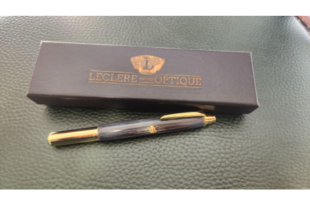 simply_agapit_ardoise_or_et_sa_boite_grave_leclere_orig_copie